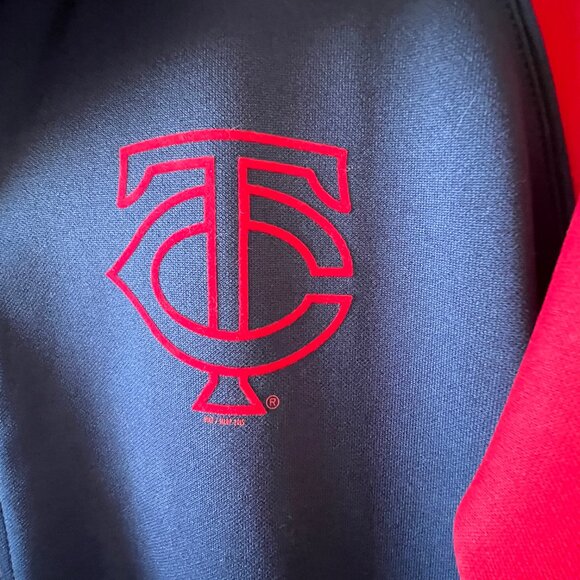 Minnesota Twins Zip Up Jacket by Nike, Navy and Red, Size XL, EUC! - Picture 5 of 13